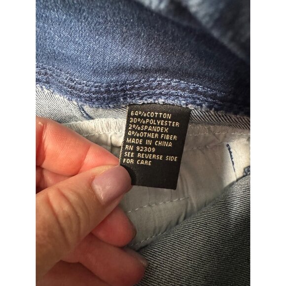 DG2 compact Comfort Pull On Jeans Size 8P NWT Straight Leg Medium Wash - Picture 6 of 9